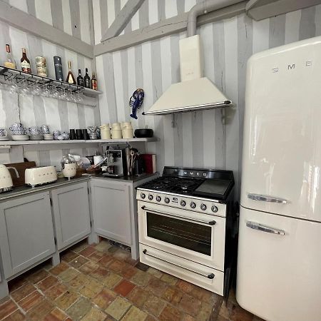 Le Loft Du Homard Bleu - Entre Ciel Et Mer - Free Parking 500M Honfleur Exterior foto
