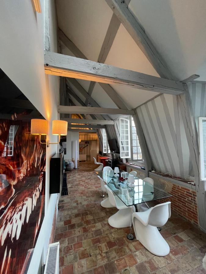 Le Loft Du Homard Bleu - Entre Ciel Et Mer - Free Parking 500M Honfleur Exterior foto